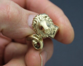 safari lion ring, bronze