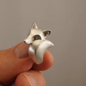 fox ring . satin finish. silver. colored stone eyes. image 4