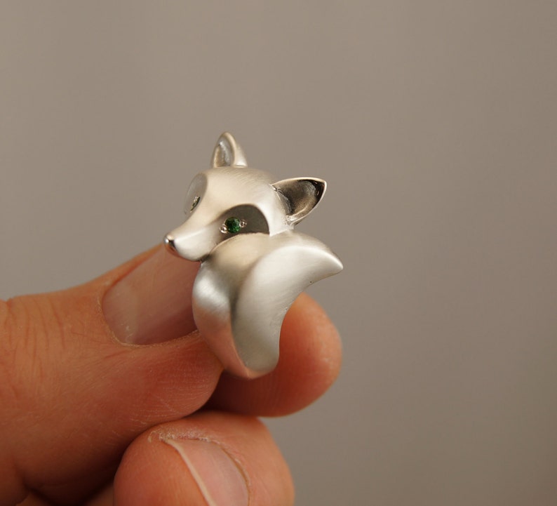 fox ring . satin finish. silver. colored stone eyes. image 4