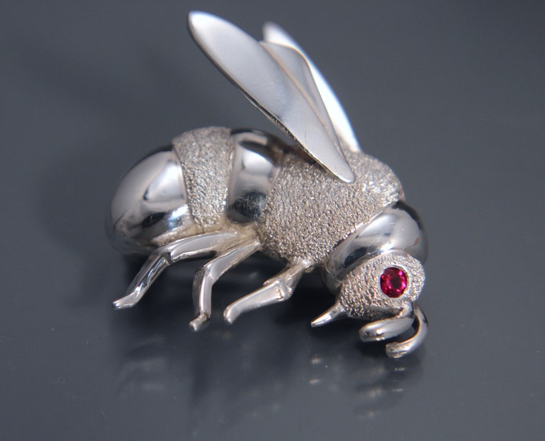 silver bee pin / pendant with blue sapphire eye image 3