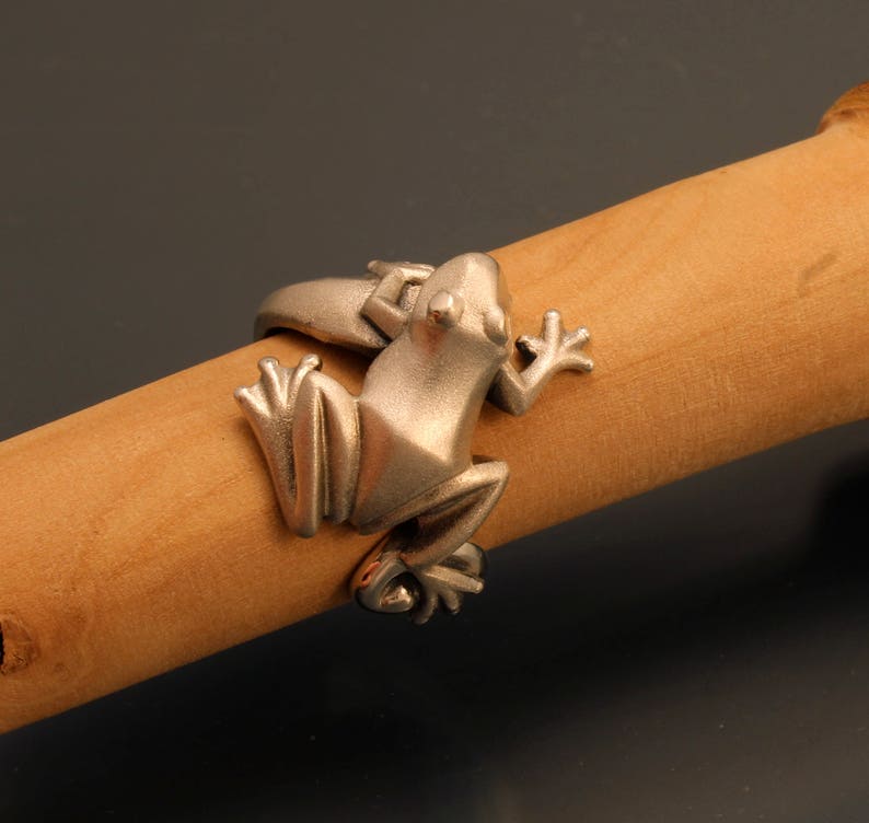 Frog Ring, Silver - Etsy
