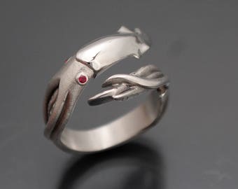 squid ring  silver with gem eyes