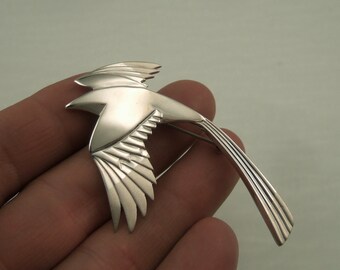 sterling silver magpie pin