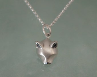 forest cat  pendant in silver