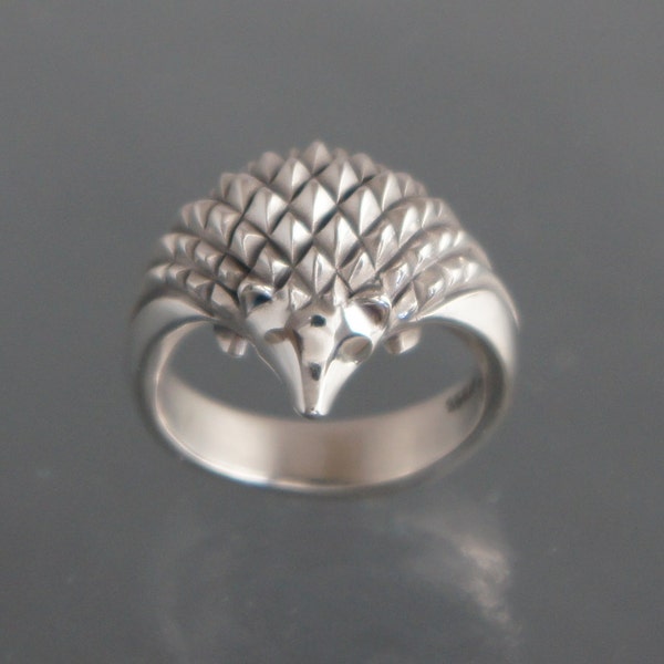 hedgehog ring  silver