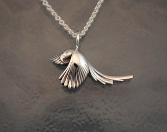 parrot pendant, silver with chain