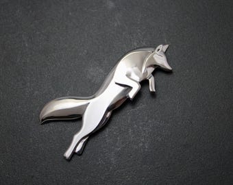 leaping fox  silver pin/pendant