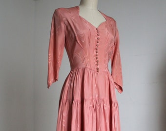 vintage 1940s pink Moire gown {xs}