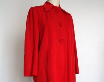 vintage 1940s red coat {L}