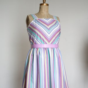 vintage 1970s rainbow stripe dress {m-xl}