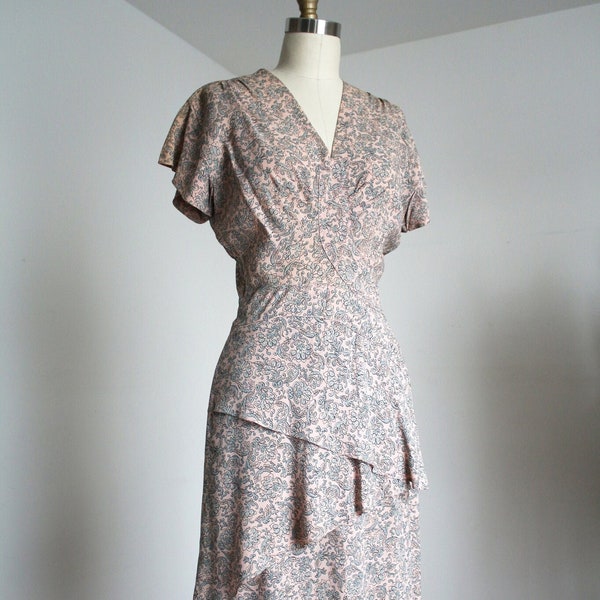 vintage 1940s rayon dress {s} AS-IS
