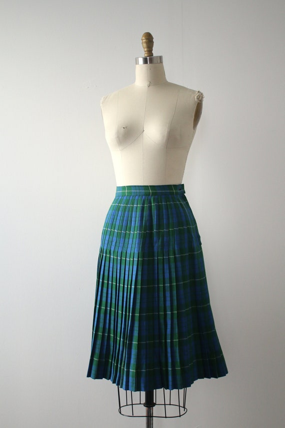 vintage 1940s plaid wool skirt
