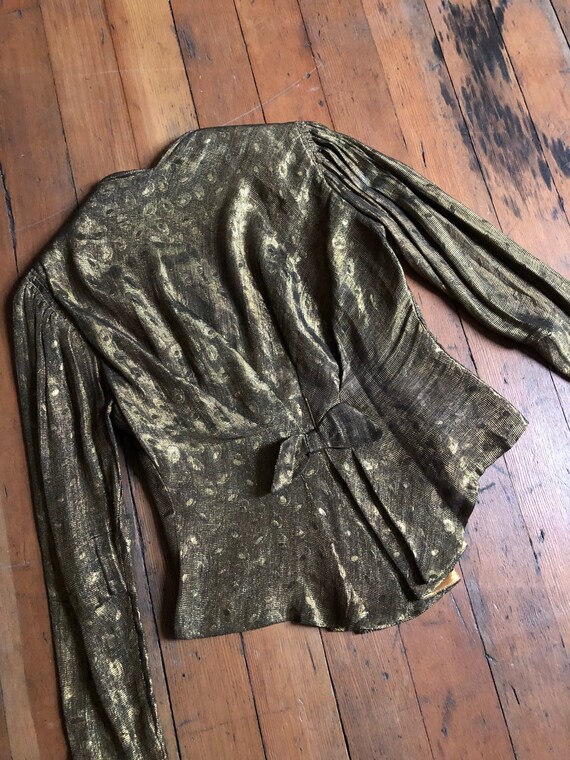 vintage 1930s gold lamé jacket {s} - image 9