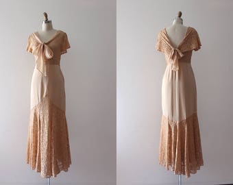 vintage 1930s gown // 30s lace evening gown