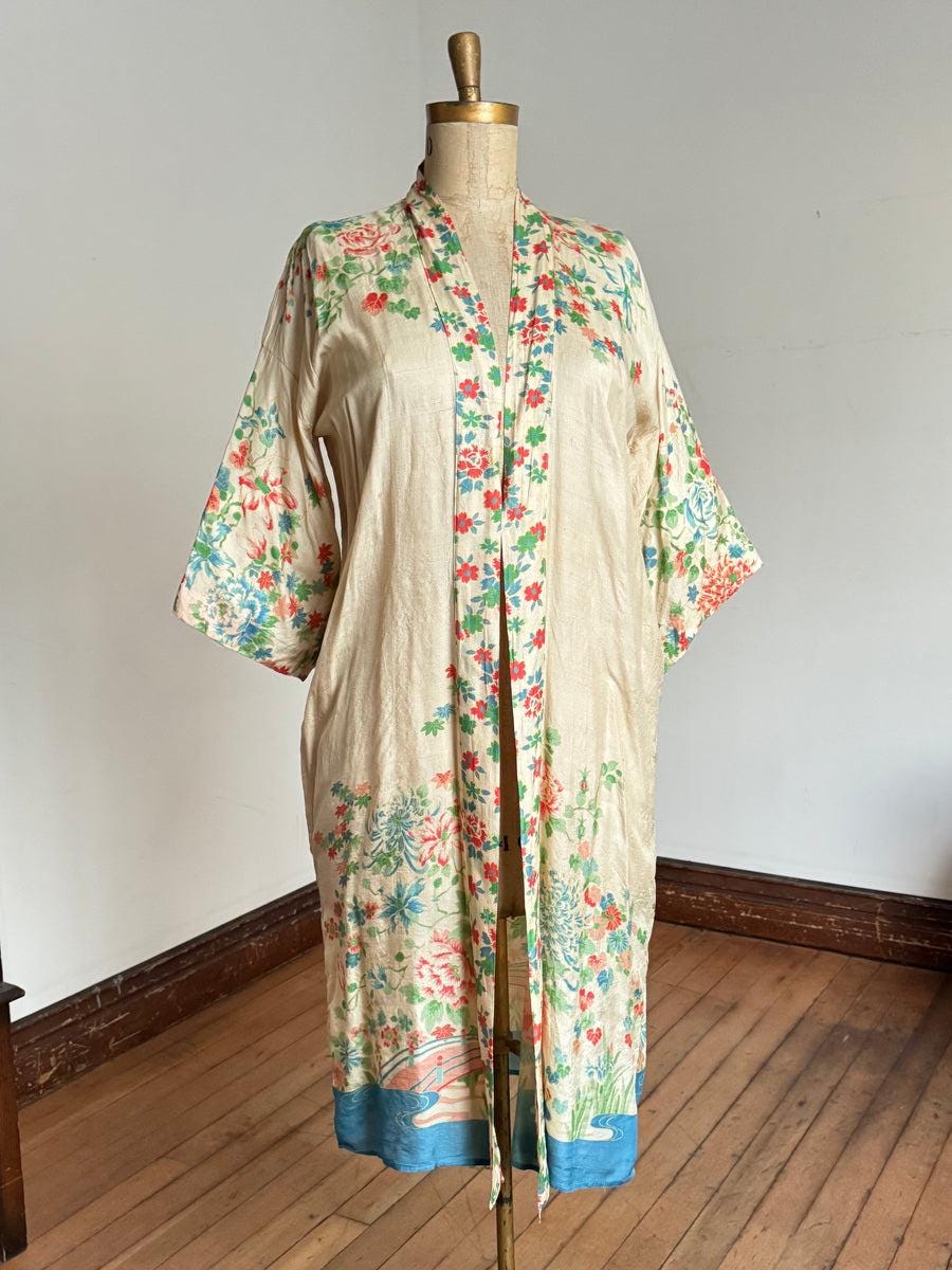 Pongee Silk Robe 1920's - Etsy Pongee Silk Robe 1920's - Etsy