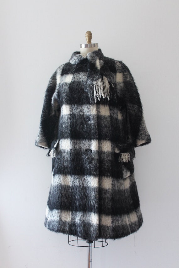 vintage 1960s Lilli Ann coat