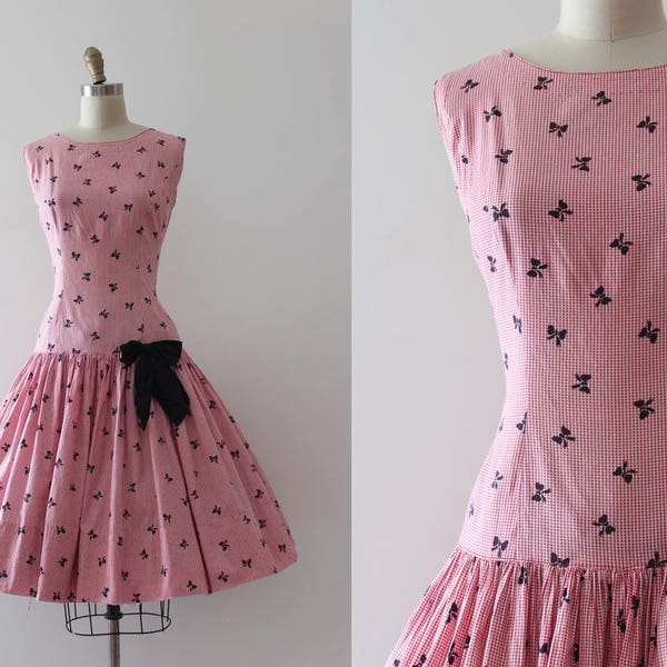 CLEARANCE vintage 1950s dress // 50s little bows cotton dress