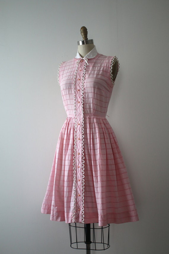 vintage 1950s pink dress