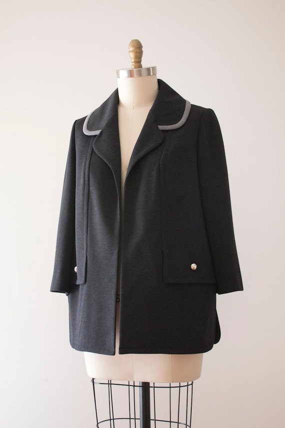vintage 1960s Lilli Ann grey coat
