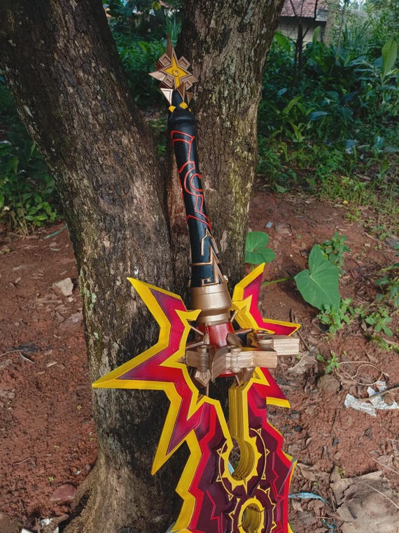 Mavuika Claymore Thousand Blazing Suns Genshin Impact for Cosplay