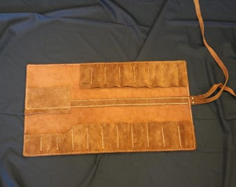 Custom Crazy Horse Leder-Werkzeug-Rolle, Künstler-Pinsel-Organizer, personalisiertes Geschenk