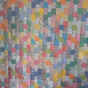 b Patrón de macizo de flores por bordado imagen 8