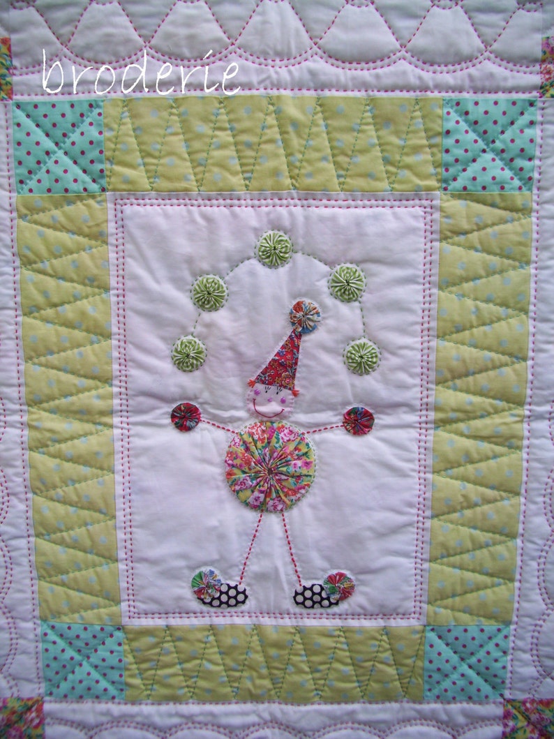 th /'The Juggler/' cot quilt pattern