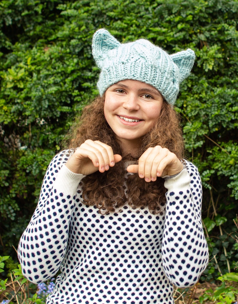 Pussyhat Pattern, Cat Hat Knitting Pattern, Cat Hat Pattern, Resist Pussyhat, Knitting Patterns for Women, Cat Ears, Cosplay image 2