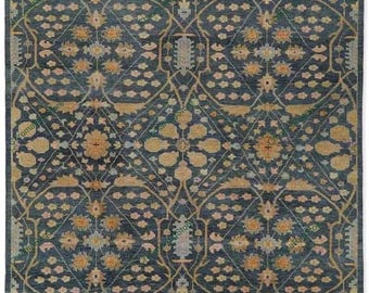 Handgeknüpfter Blau & Gold Orientteppich, Vintage Inspirierter Floraler Woll Teppich, Traditioneller Handgewebter Dekorativer Raumteppich