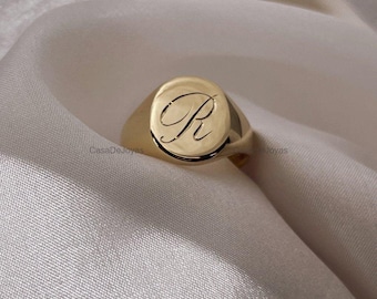 Initial Gold Signet Ring 14k 18k Real Solid Gold Minimalist Luxury Elegant Engraved Personalized Small Delicate Unisex Modern Statement Ring