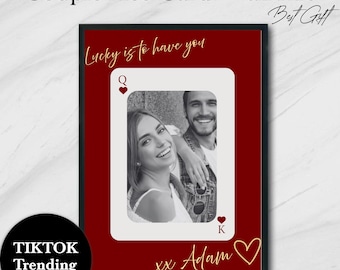 Aangepaste speelkaart hoe gelukkig zijn we, kunst aan de muur aas, huwelijks- of jubileumcadeau voor koppels, digitale download, doe-het-zelfcanva