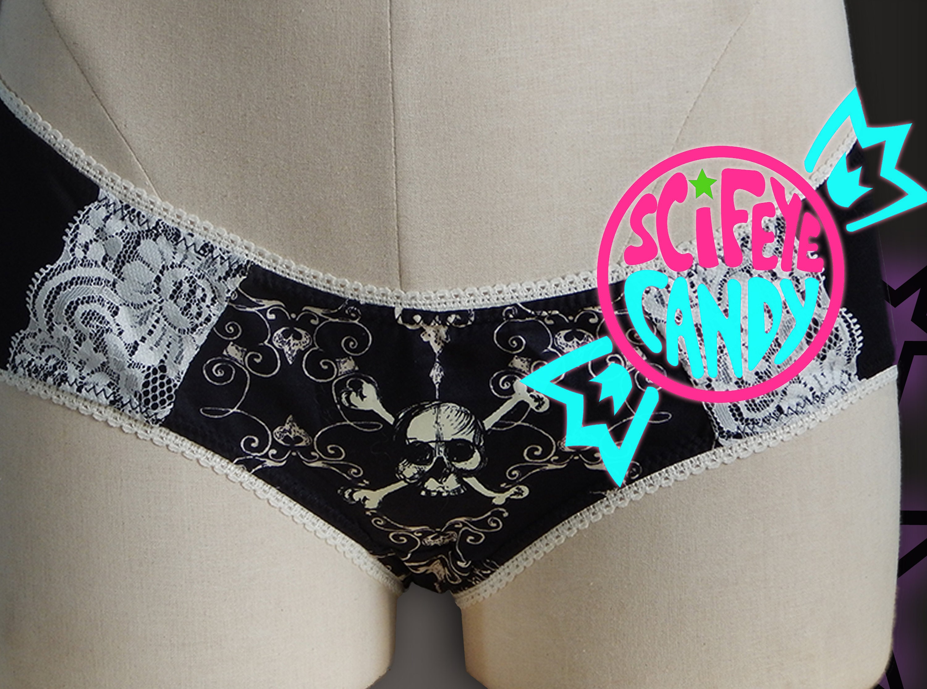 skull panty