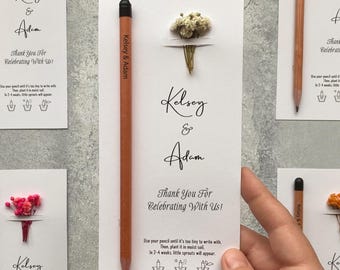 Upominki ślubne w formie ołówków z nasionami do sadzenia, ekologiczne upominki ślubne w formie ołówków, spersonalizowany ołówek do sadzenia dla gości, ekologiczny prezent na wesele