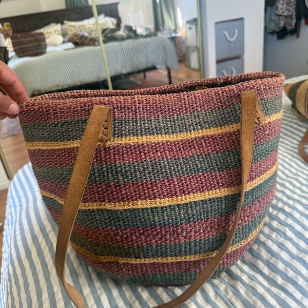 Handmade Kiondoo Woven Sisal Basket/African Basket Bag/Traditional Sisal Basket/Office/Shopping/Summer Gift/Christmas Gift
