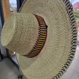 Handvävd Bolga strandsolhatt/Naturligt elefantgräs/Afrikansk stil/Födelsedagspresent