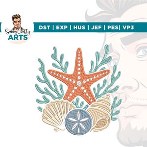 Puede incluir: Un diseño de bordado que presenta una estrella de mar naranja, un dólar de arena azul claro, una concha de abanico beige y una concha espiral beige, rodeados por ramas de coral verde claro. El texto DST | EXP | HUS | JEF | PES | VP3 es visible.