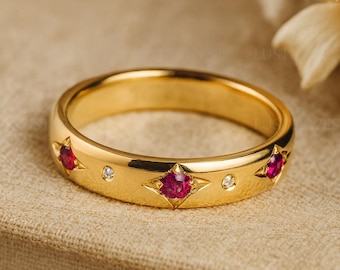 Ruby Diamond Star Band, 14K Yellow Gold Engraved Ring, Vintage Unisex Wedding Band, July Birthstone Ring, Fine Jewelry Gift Plain Band