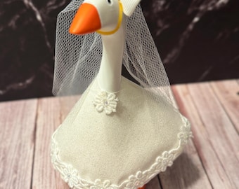 Desk Goose Wedding Dress Outfit – Bridal Costume with Veil, Bow – Mini Goose Decor