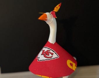 Chiefs Game Day Goose Outfit – Desk Goose Clothing – Football Season Decor