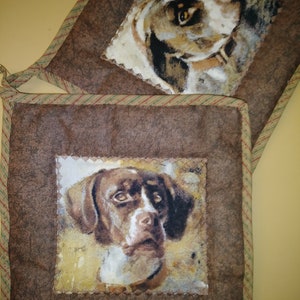 Hunting Dog 2 pc Hot Pad / Pot Holder Set