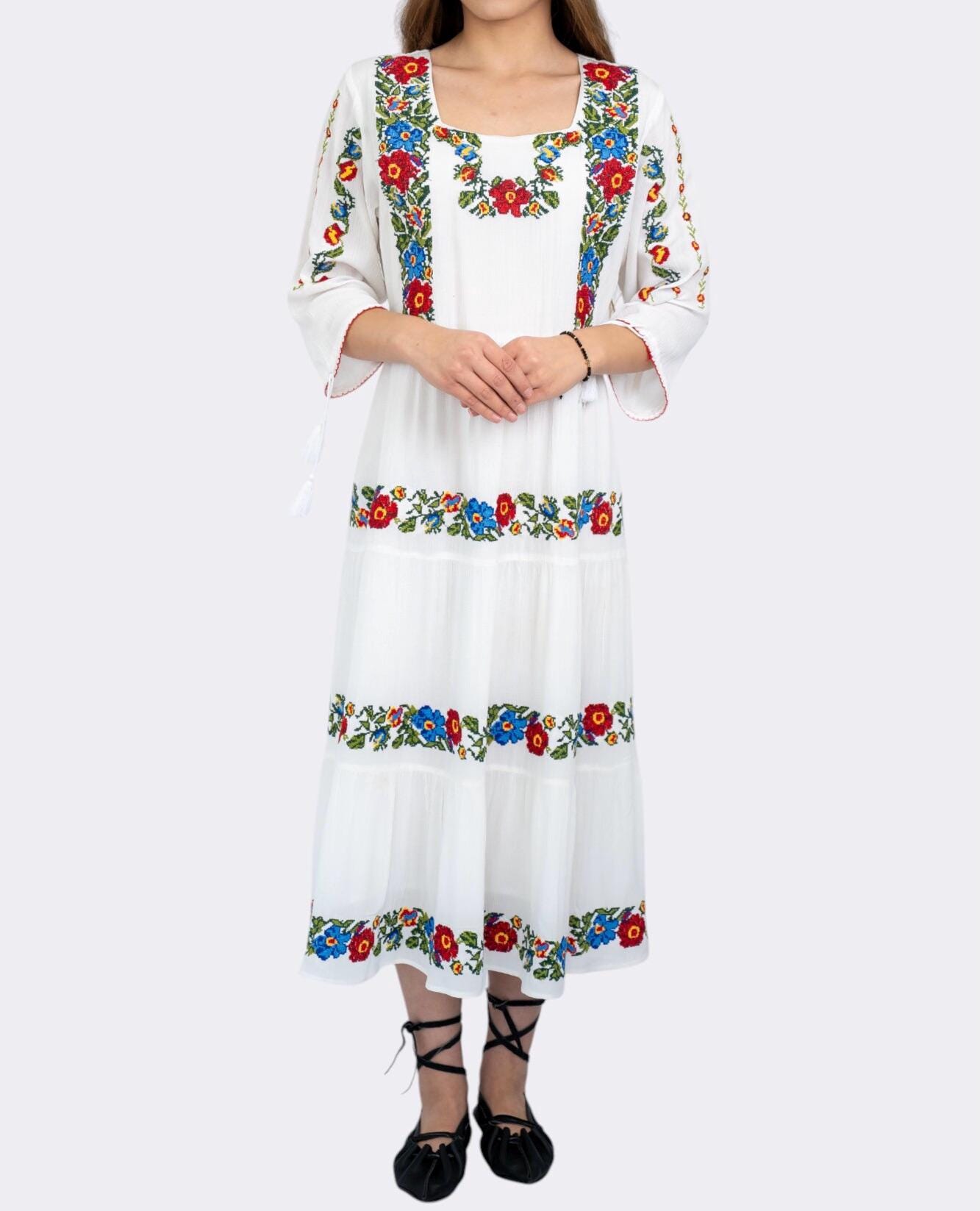 White Folk Dress , Long Folk Embroidery Dress , Rich Embroidery Dress Woman Traditional Dress Fashion Dress Mother gift Festival Dress Cool White Folk Dress , Long Folk Embroidery Dress , Rich Embroidery Dress Woman Traditional Dress Fashion Dress Mother gift Festival Dress Cool