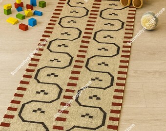 Handwoven Wool Jute Kilim Rug: Bohemian Southwestern Decor