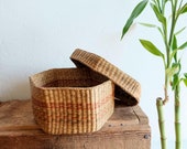 Vintage basket with lid retro boho beach house cottage planter catch all trendy housewarming new home decor