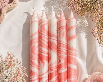 Fresh tableware, busy work