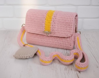 Crochet Bag Pattern, Chunky Yarn Handbag (Easy Pattern)