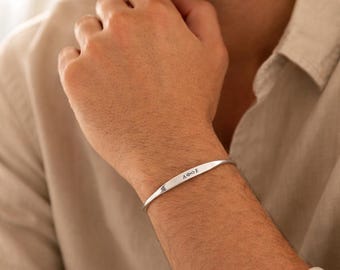 Personalized men's bangle bracelet – engraved bracelet for men, gift for husband, father, son, minimalist men's jewelry