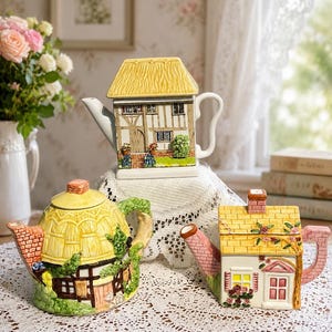 Vintage Cottage House Ceramic Teapot | Choose Your Option | National Trust Alfriston, Thatched & Floral Cottage | 3 Styles