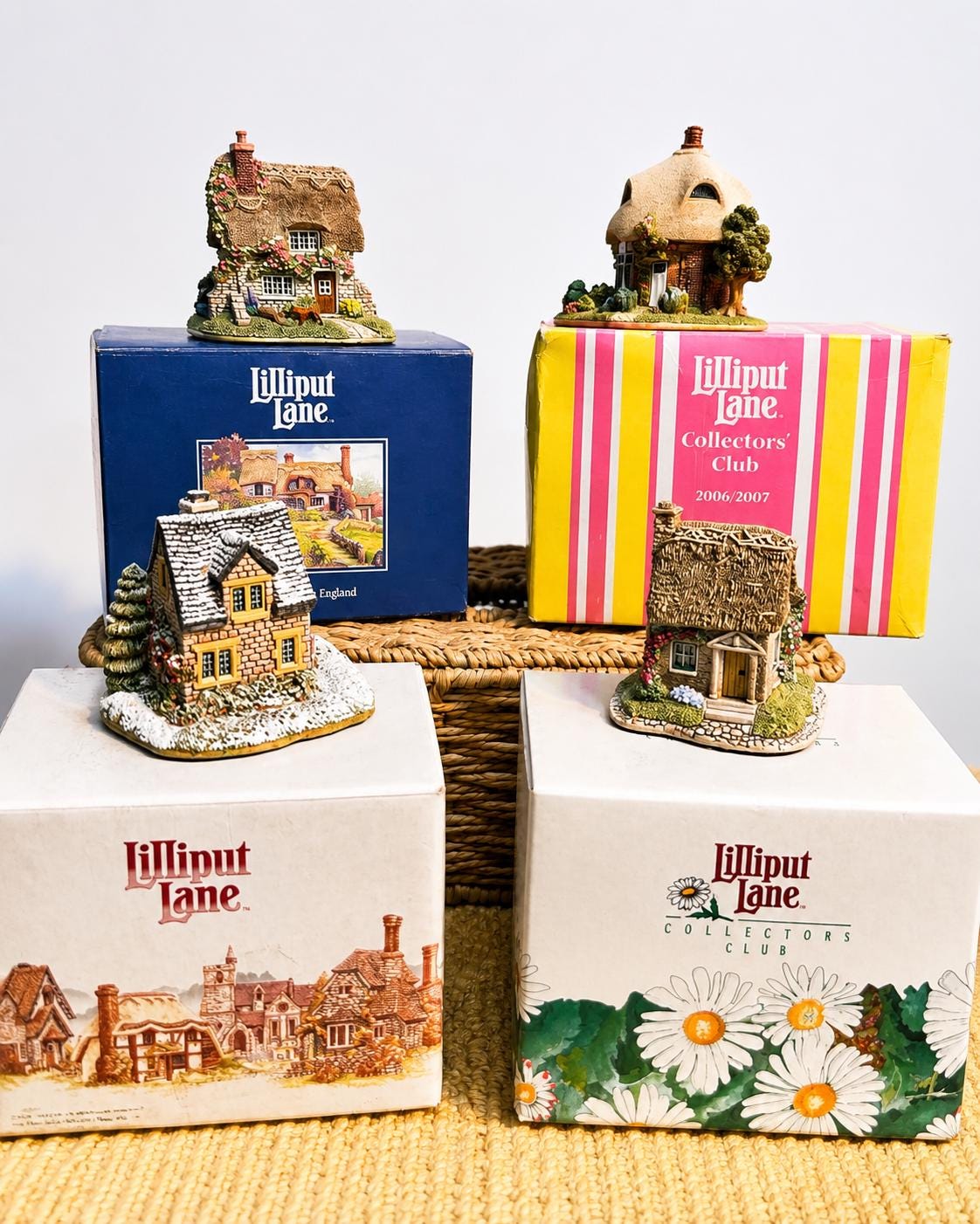 Vintage Lilliput Lane Cottages With Box Certificates | Choose Your