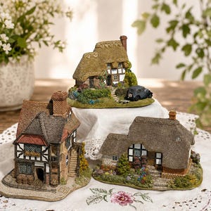 Lilliput Inn - Etsy