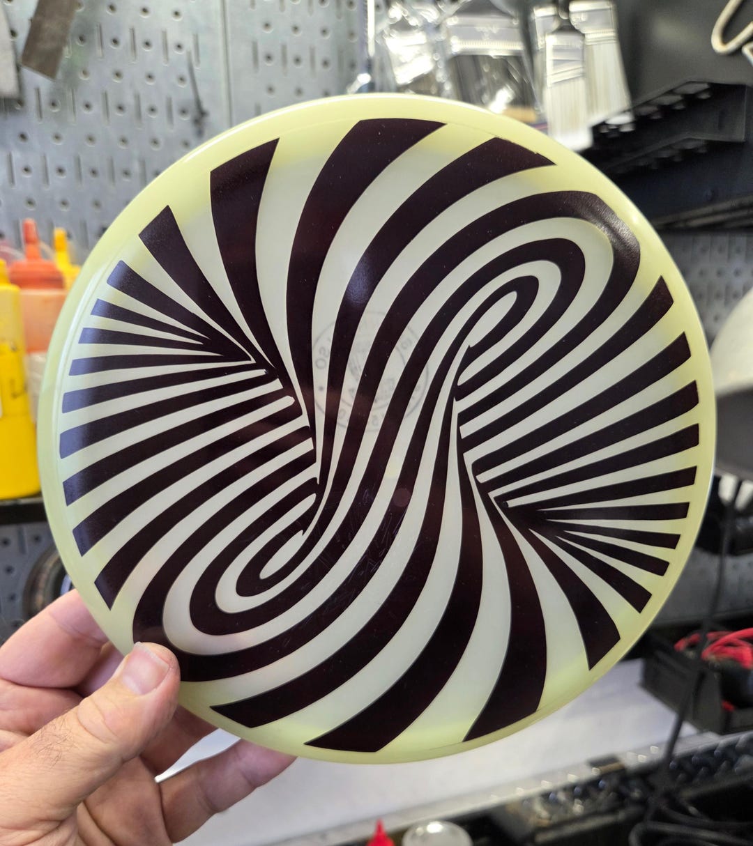 Disc Golf Dye Stencil – Hypnotic Swirl | SVG Digital Download - Etsy